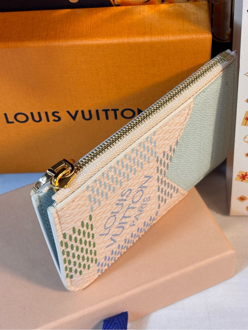 Louis Vuitton Romy Damierlicious - Picture 7 of 11